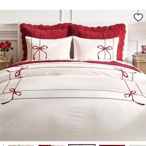 Pottery Barn Monique Lhuillier Duvet Cover & Shams